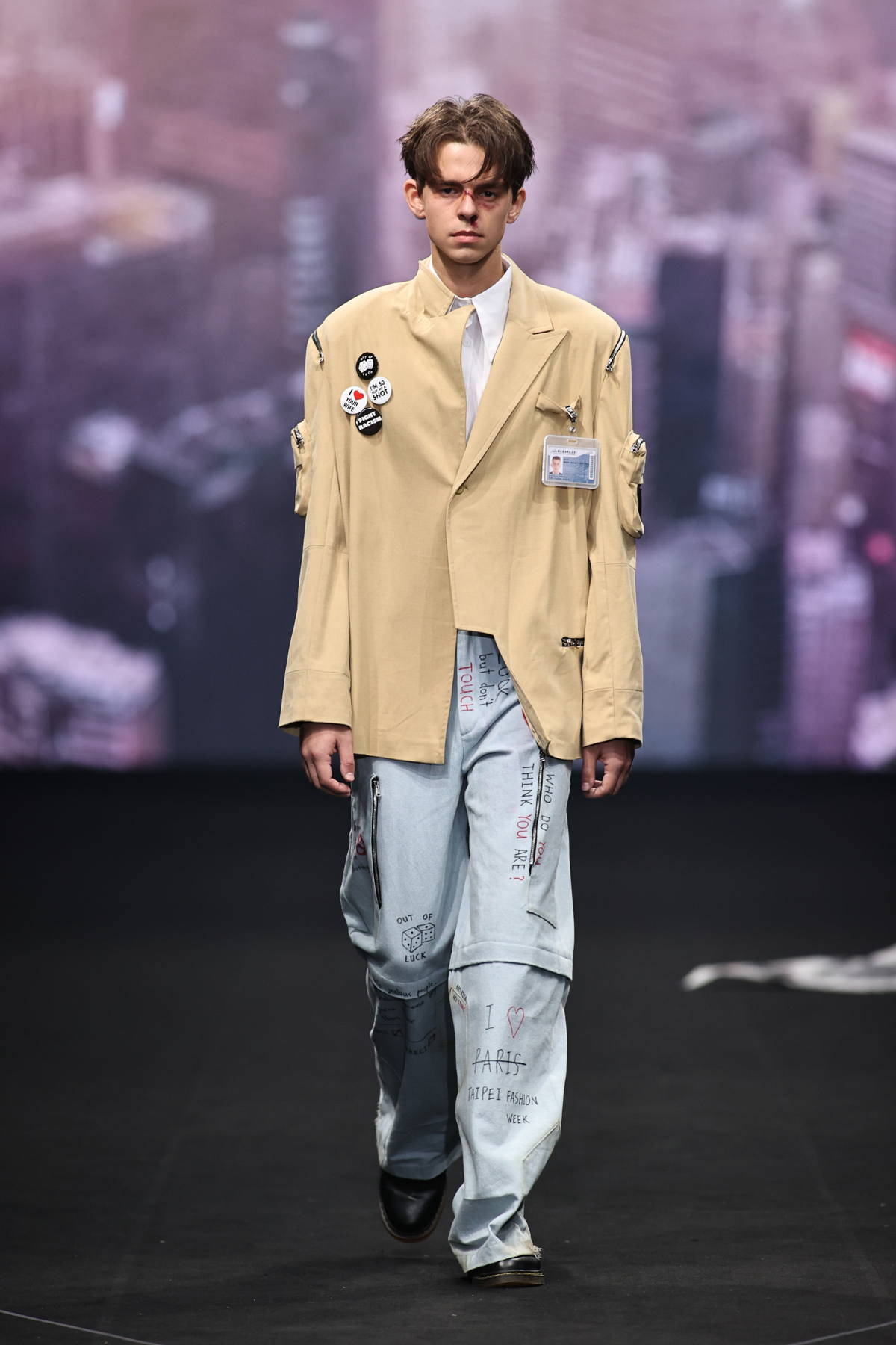 © CHOW des HOMME at Taipei Fashion Week SS25