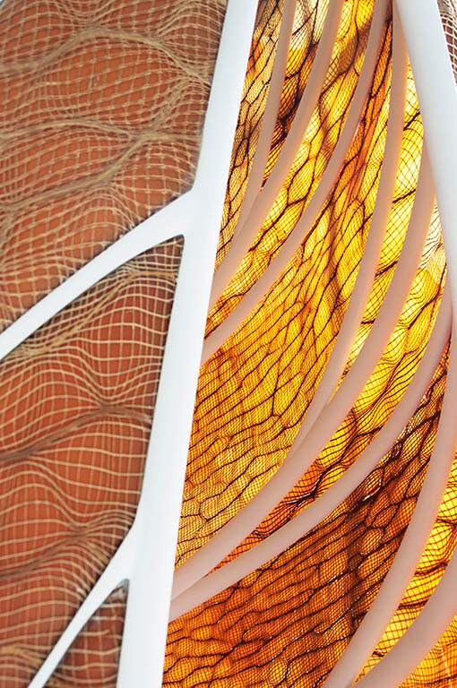 Neri Oxman, Nature inspired design, Design inspired nature, material ecology, future materials, sustainable design, sustainable materials, natural materials, organic materials, MIT Media Lab, Mediated Matter Group, no-waste design, Design fabrication, materials science, engineered by nature, environmentally responsive design, environmentally responsive materials, Silk Pavilion, Aguahoja Pavilion, Fiberbots, materiales sostenibles, nachhaltige materialien